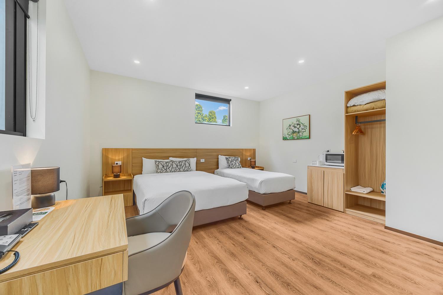 Wm 4* Bankstown